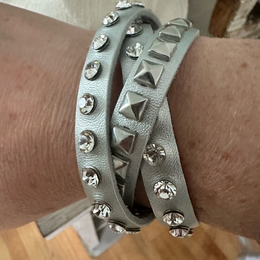 Silver Metallic Wrap Bracelet with Snap Closure New!